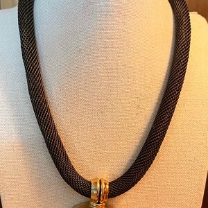 VTG Brown Nickel Mesh Necklace Gold Tone Oval Pendant Heavy Statement 18”